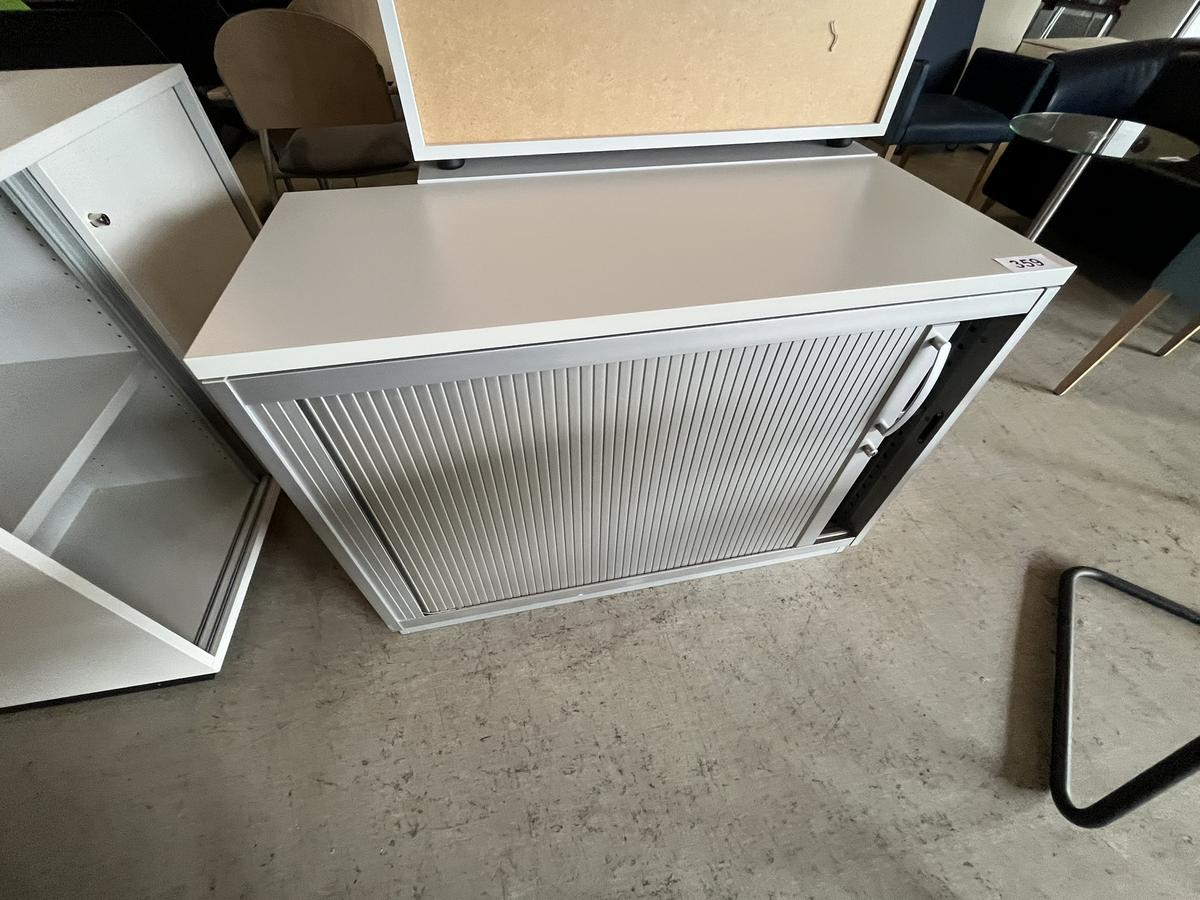 Aktenschrank mit Rollot&uuml;re?d=2026-05-25 22:23:58