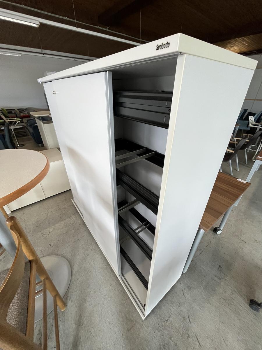 Aktenschrank mit Register-Auszugsladen?d=2026-05-25 21:24:32