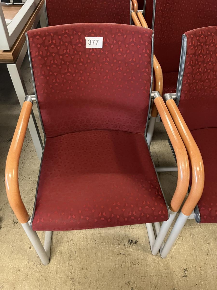 12 Stk. Wiesner & Hager Besprechungsst&uuml;hle nicht stapelbar?d=2026-05-25 22:19:44