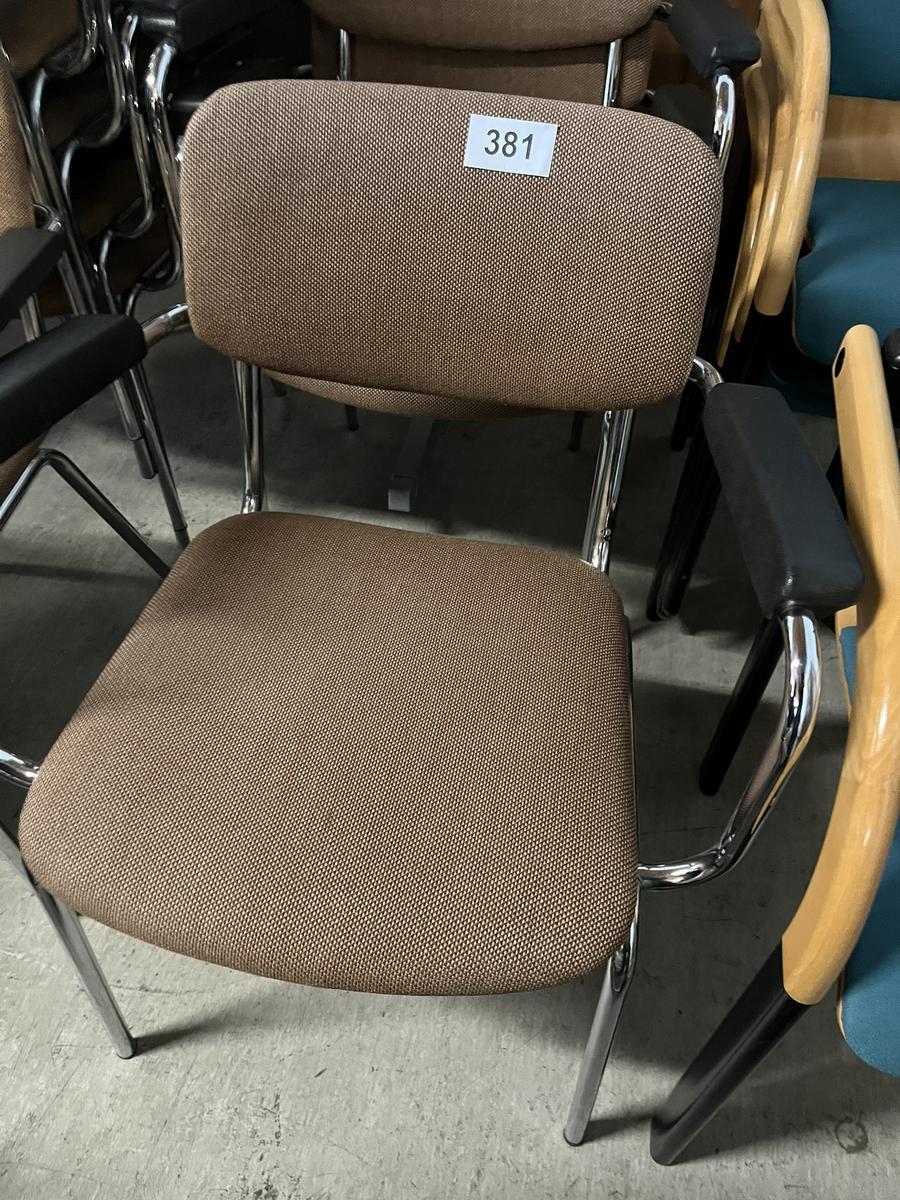 3 Stk. Stapelst&uuml;hle mit Stoffbezug?d=2026-05-25 22:22:48