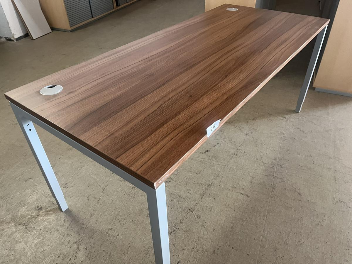 Neud&ouml;rfler Schreibtisch 180 x 90 cm?d=2026-05-25 20:36:14