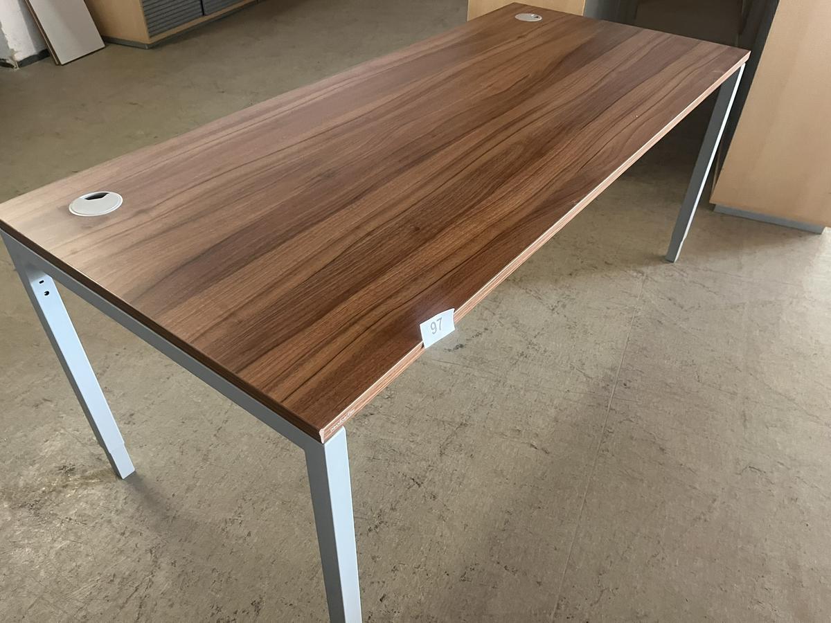 Neud&ouml;rfler Schreibtisch 180 x 90 cm?d=2026-05-25 20:35:58