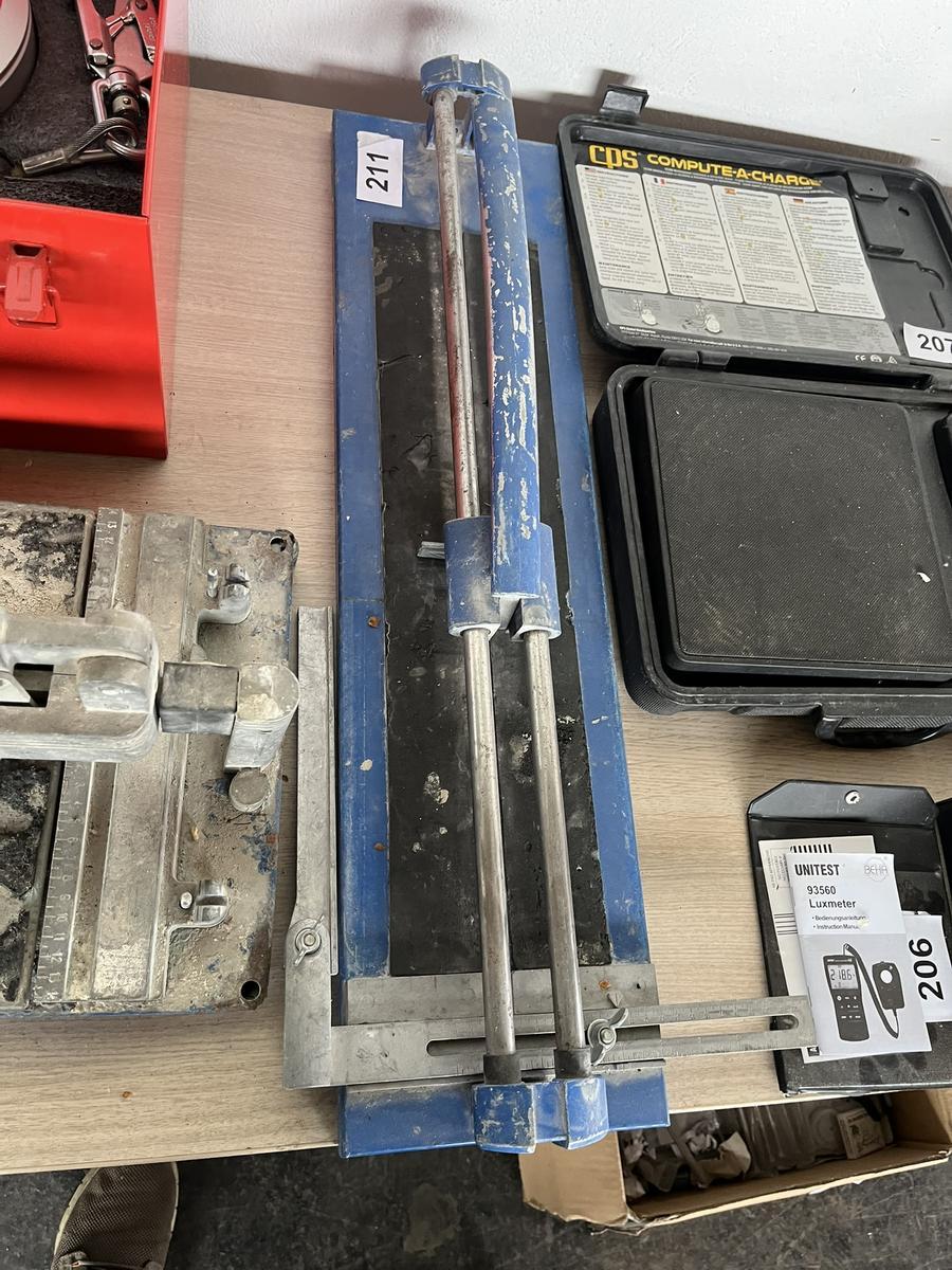 Fliesenscheidmaschine mechanisch ca. Fliesenl&auml;nge max 55 cm?d=2026-05-25 21:22:09