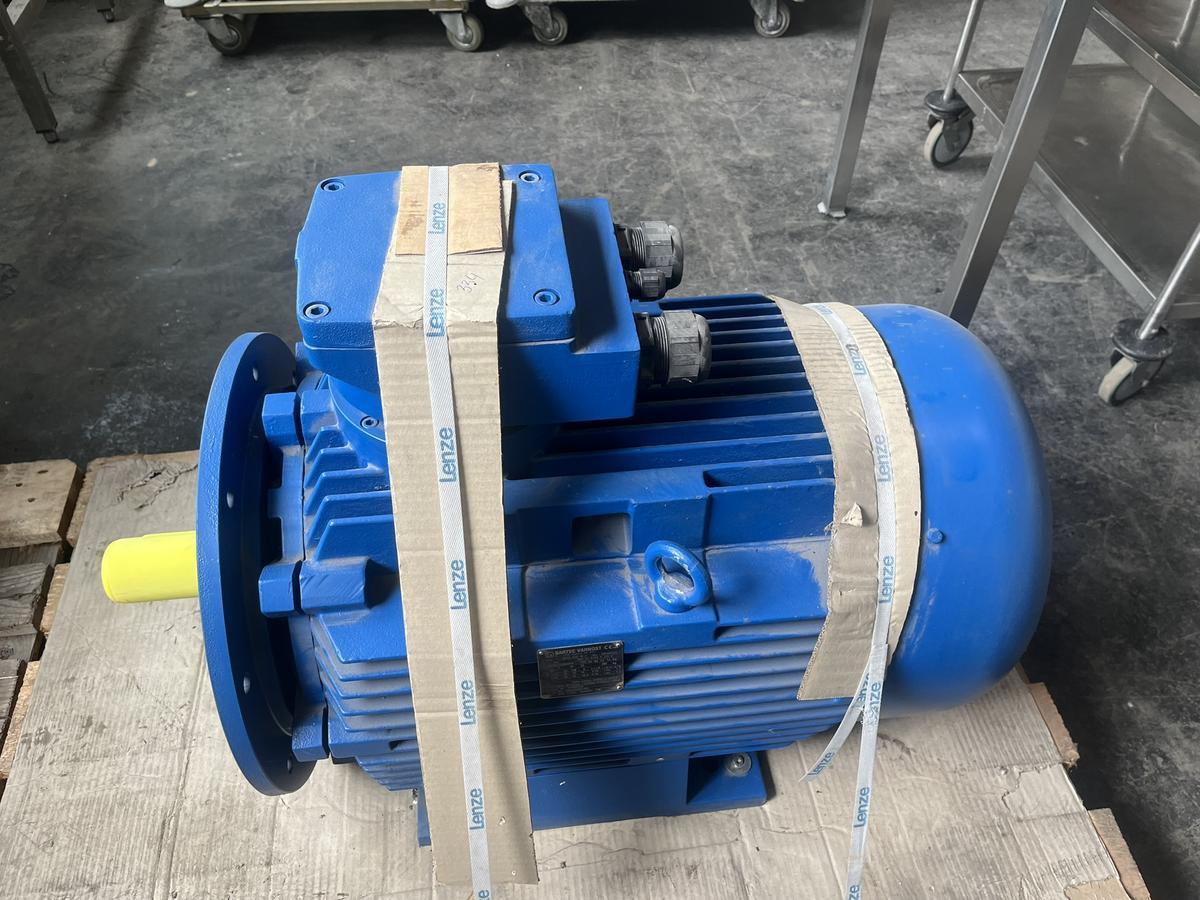 Elektromotor ca. 4 KTC 225 M-4?d=2026-05-25 21:18:16