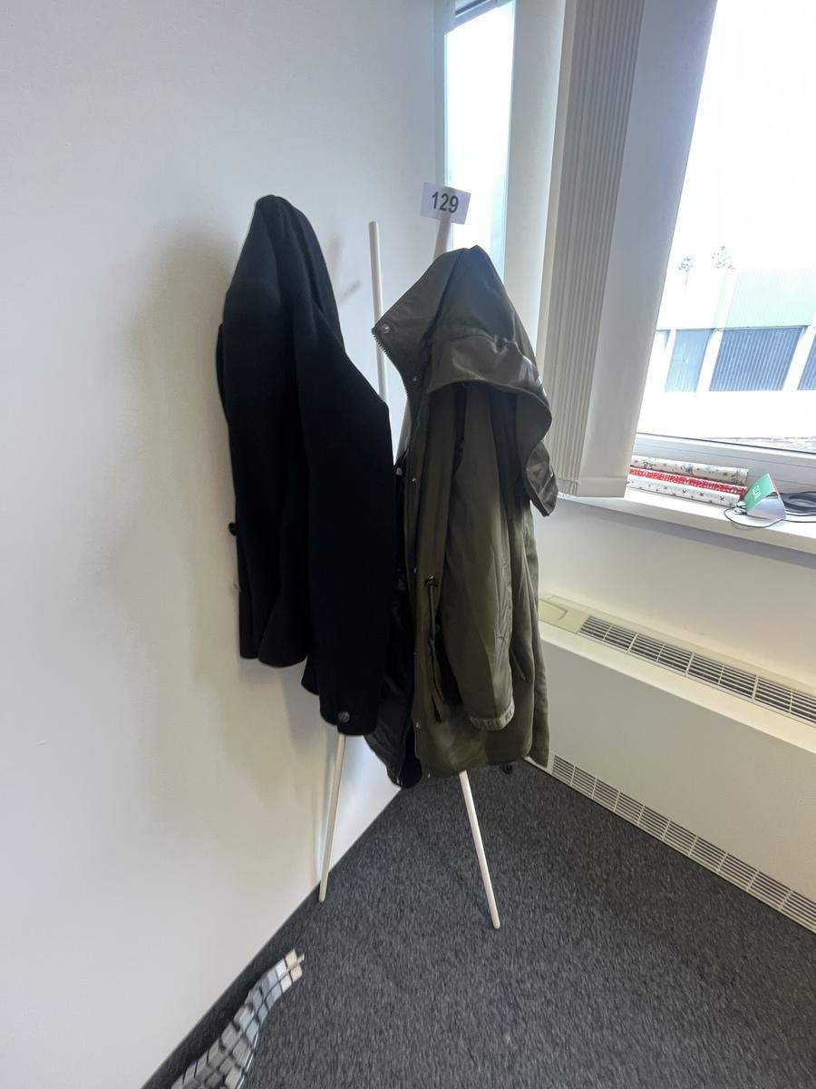 3 St&uuml;ck Designer Kleiderst&auml;nder?d=2026-05-25 21:22:08
