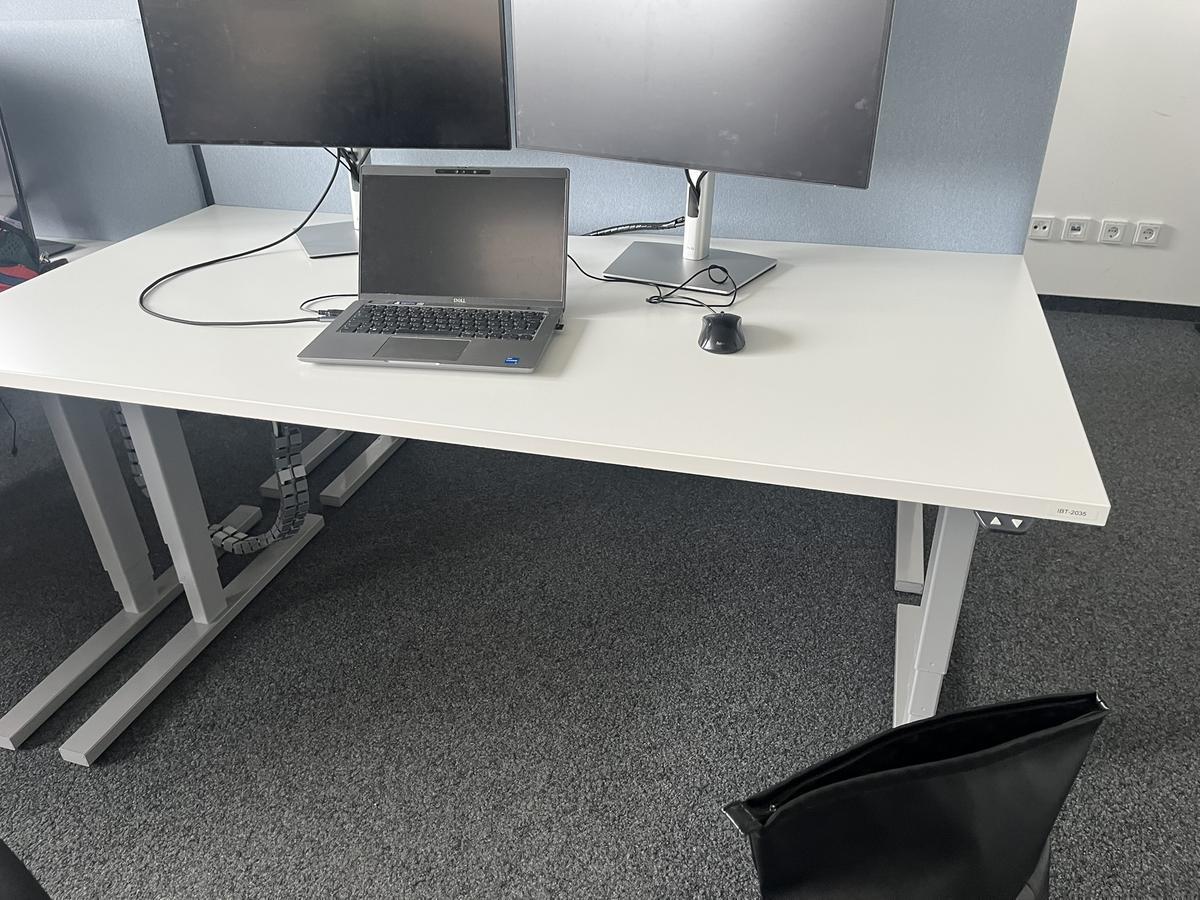 Schreibtisch elektrisch h&ouml;henverstellbar 160x80 cm Narbutas?d=2026-05-25 21:25:01