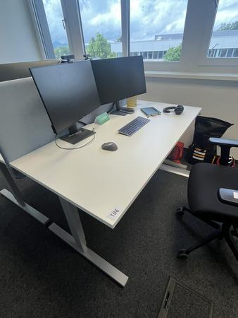 Schreibtisch elektrisch h�henverstellbar 160x80 cm Narbutas