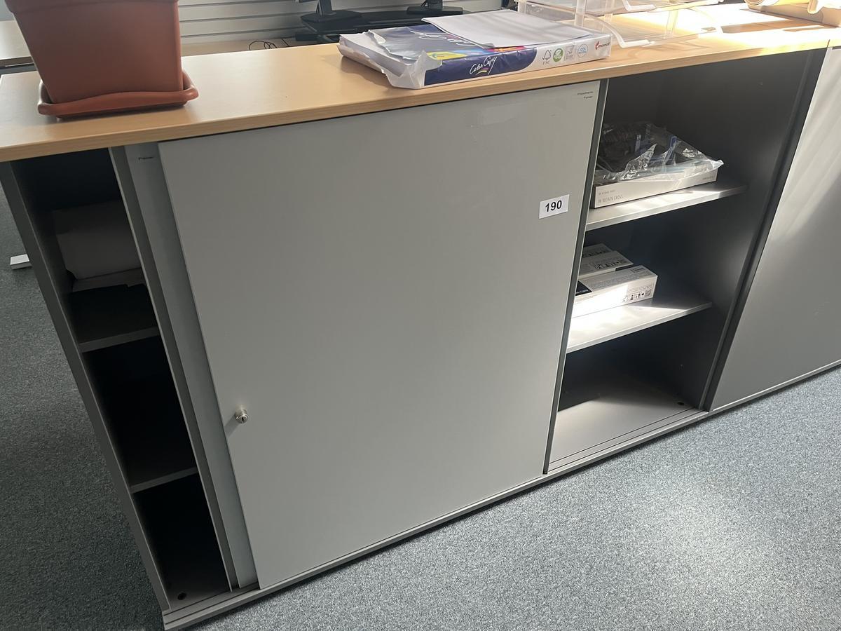 Aktenschrank ca. 160x110 cm mit Schiebet&uuml;ren?d=2026-05-25 22:20:37