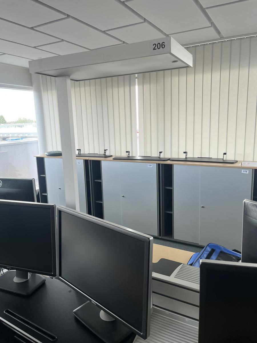 MoltoLuce B&uuml;rostehleuchte ca.60x32x195 cm?d=2026-05-25 21:28:36
