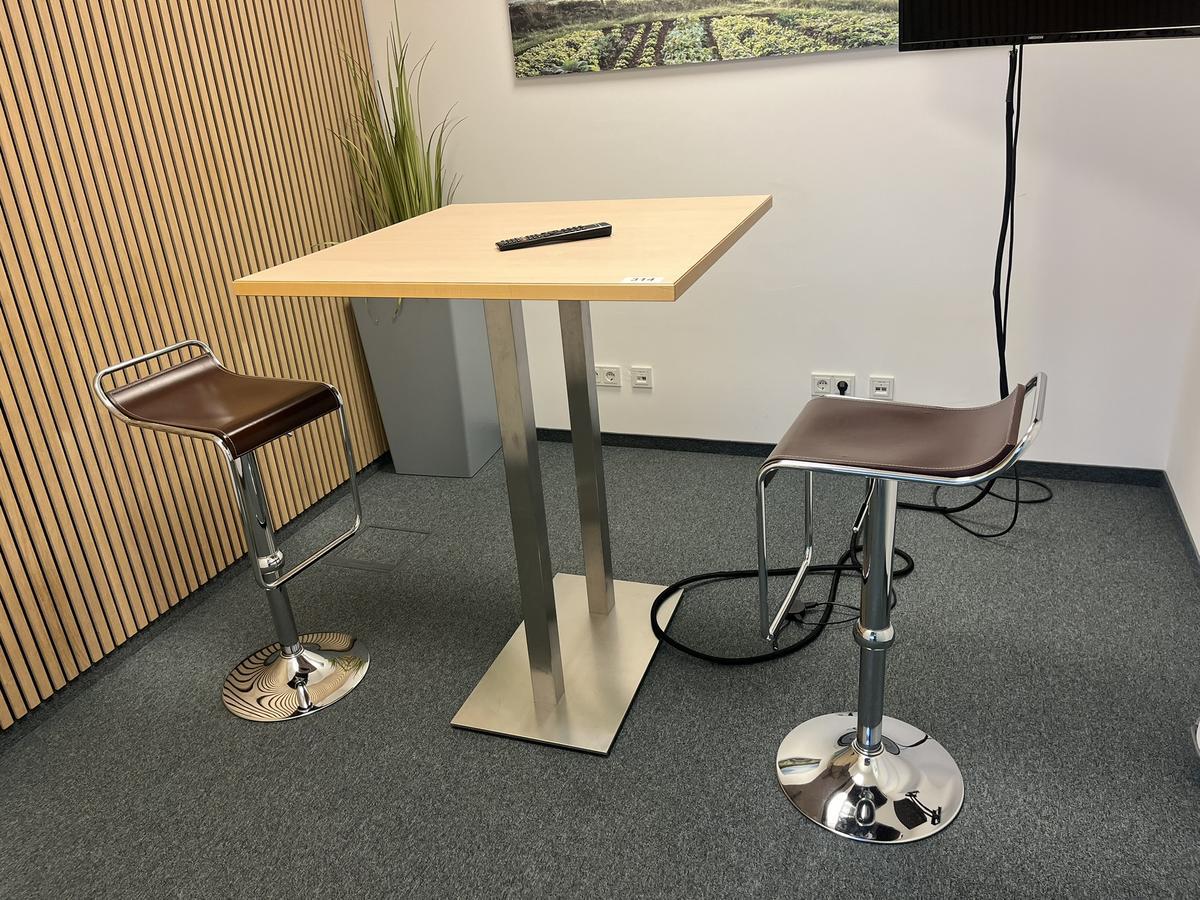 Stehtisch ca. 90x90x113 cm mit 2 St&uuml;hlen?d=2026-05-25 21:25:10