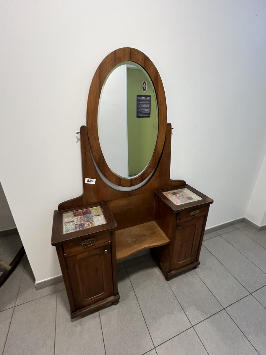 Antike Anrichte mit Spiegel ca. 115 x 35 x 180 cm?d=2026-06-05 22:53:46