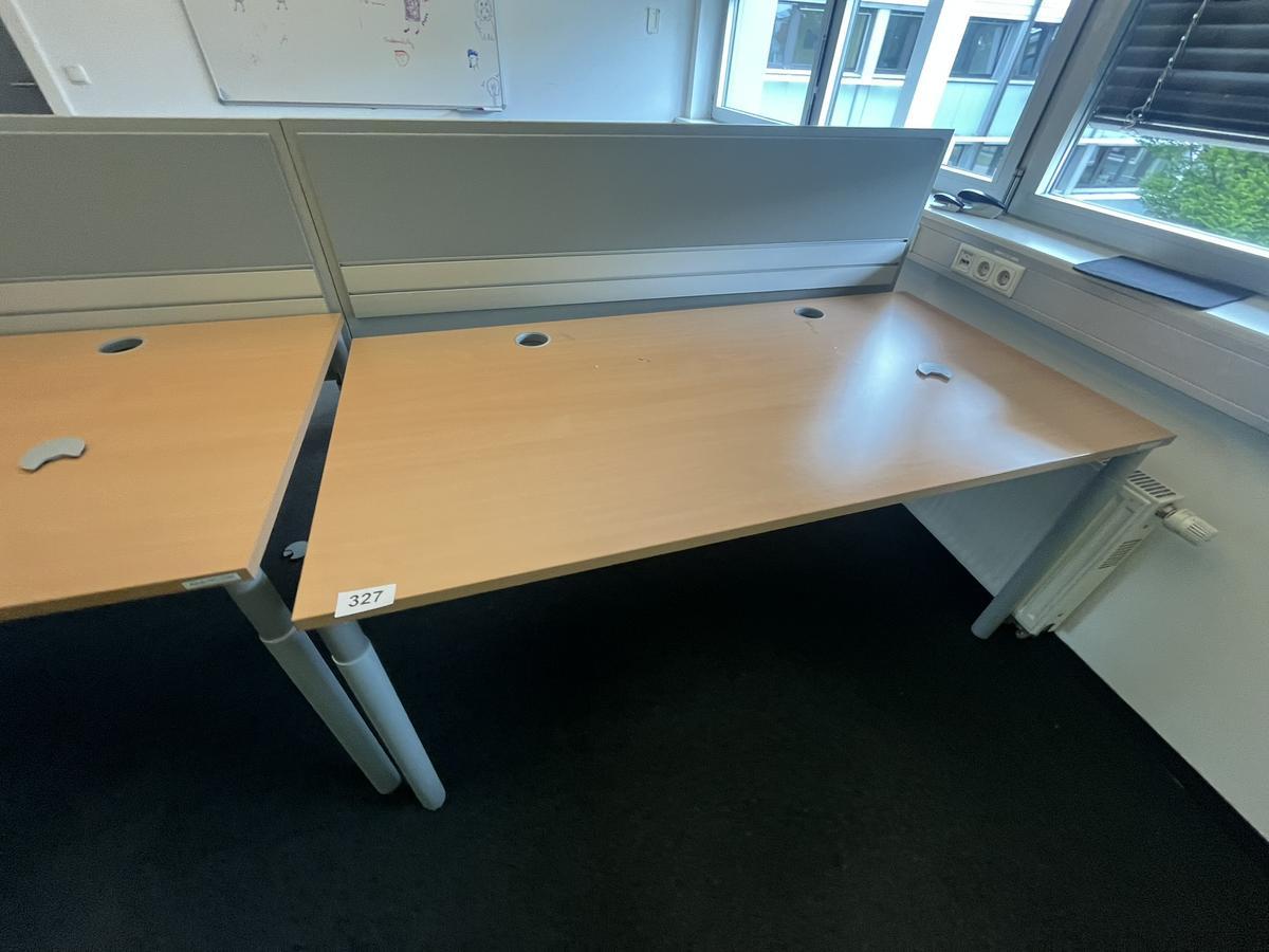 HALI Schreibtisch mit R&uuml;ckwand 160 x 80 cm?d=2026-06-05 23:00:20
