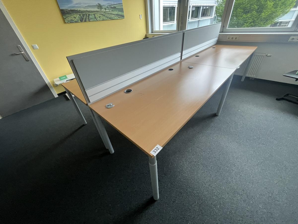 HALI Schreibtisch mit R&uuml;ckwand 160 x 80 cm?d=2026-06-05 23:00:13
