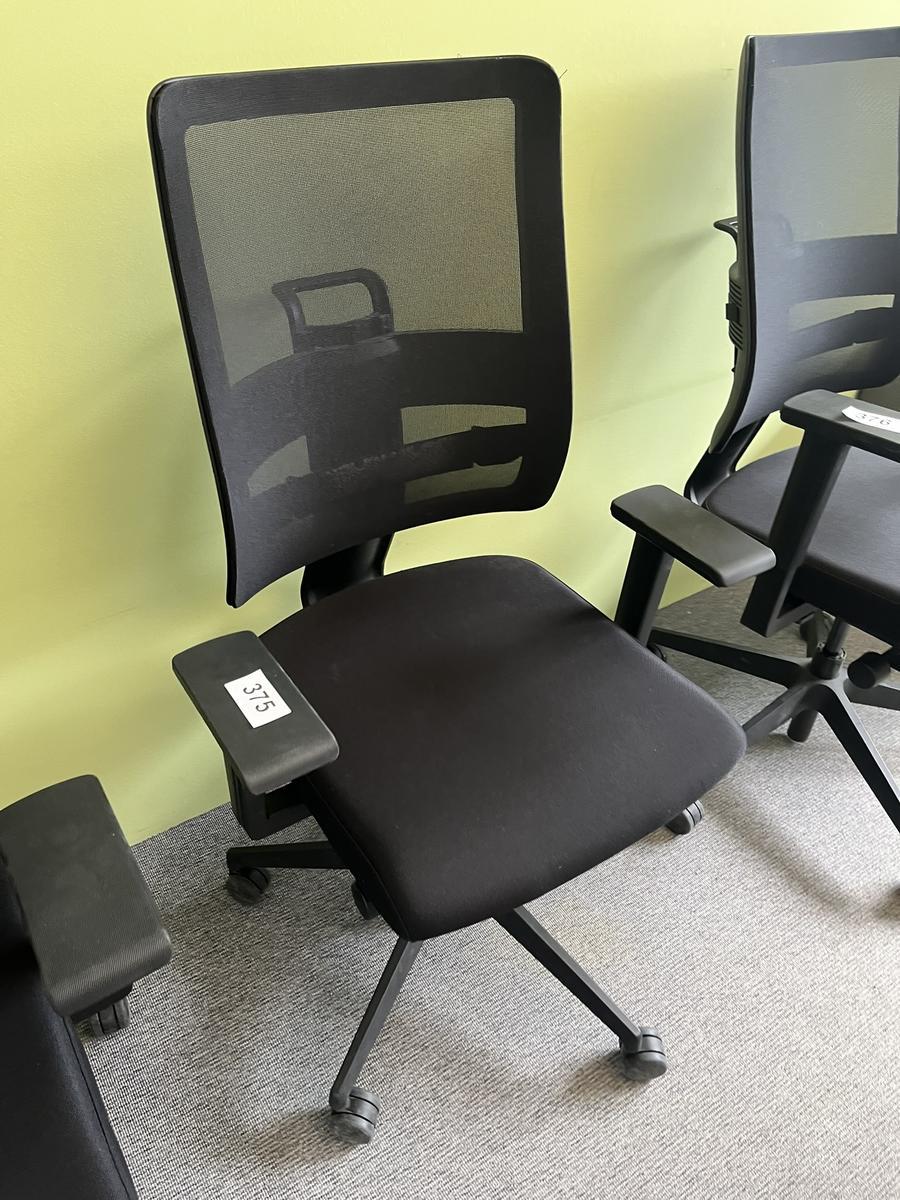 NEUD&Ouml;RFLER-Viasit Drehstuhl schwarz mit Armlehne