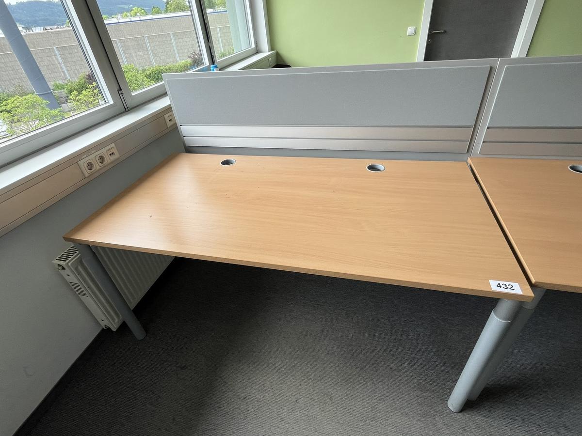 HALI Schreibtisch mit R&uuml;ckwand 160 x 80 cm?d=2026-06-05 23:00:13