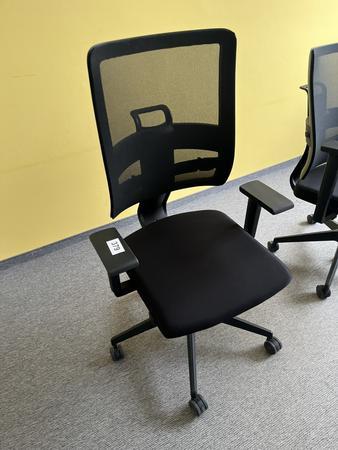 NEUD�RFLER-Viasit Drehstuhl schwarz mit Armlehne