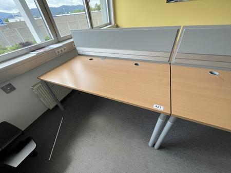 HALI Schreibtisch mit R�ckwand 160 x 80 cm