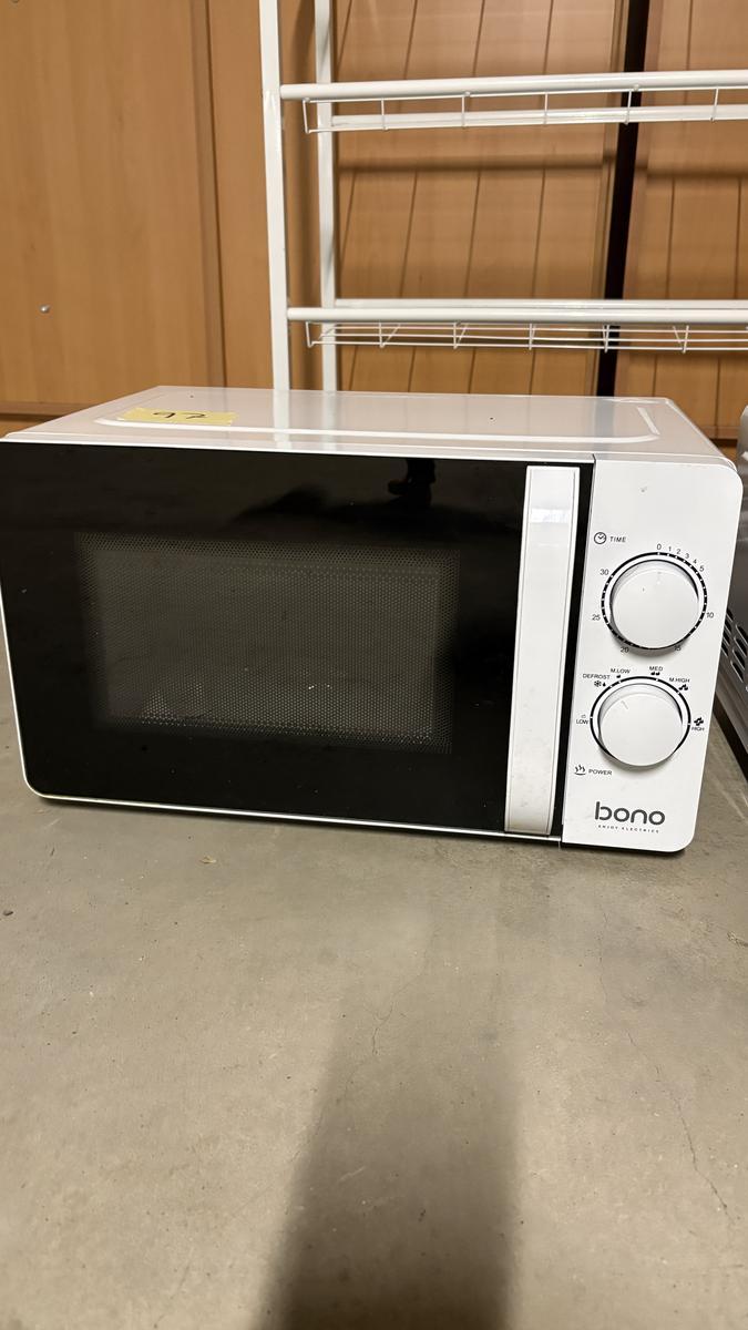 Mikrowelle ca. 45Lx32Bx26Hcm?d=2026-06-05 23:04:35