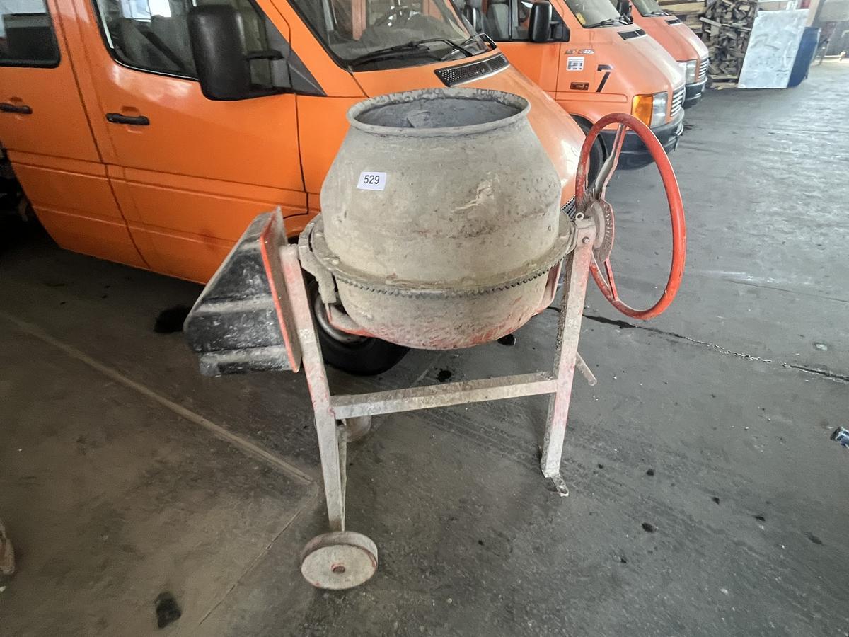 Beton-Mischmaschine 230 V Attika 125 S mit Handrad?d=2026-06-13 11:50:18