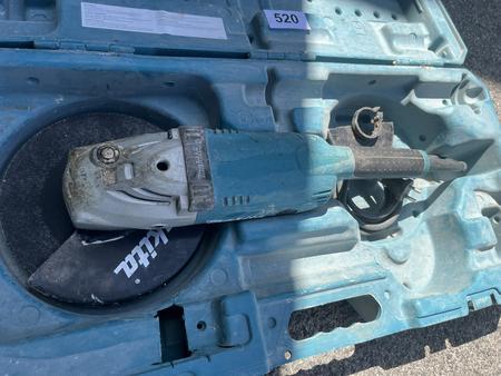 Makita Winkelschleifer 230 Type GA 9020 WS 230er im Koffer