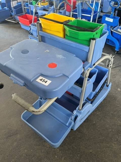 Numatic Reinigungswagen mit Abfallbeh&auml;lter?d=2026-06-05 22:52:58