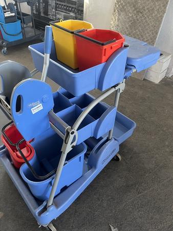 Numatic Reinigungswagen mit Abfallbeh�lter,Eimerset und Presse