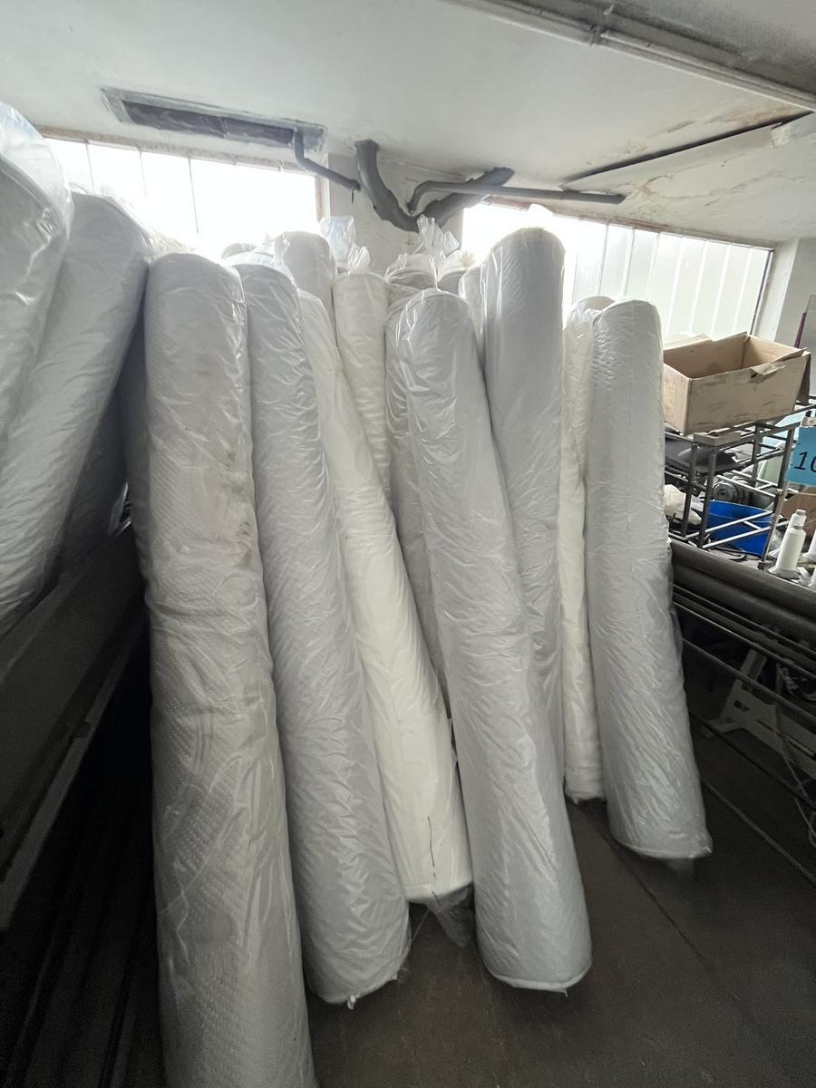 7 Rollen Sembella Bezugsstoff J 336 = ca.330 lfm mit 240 cm Breite?d=2026-06-13 11:49:47