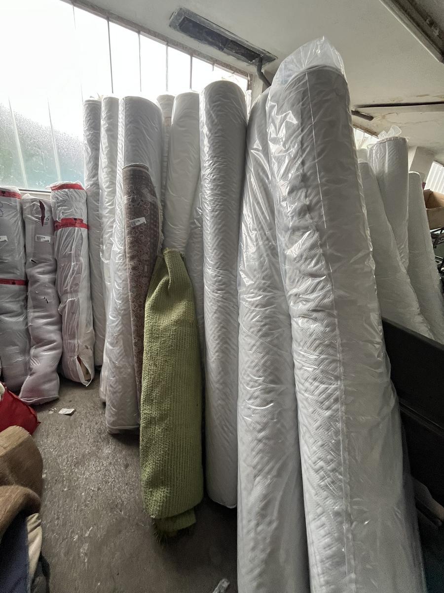 6 Rollen  Sembella Bezugsstoff Stretch J 485 = ca.250 lfm mit 235 cm Breite?d=2026-06-13 12:05:57