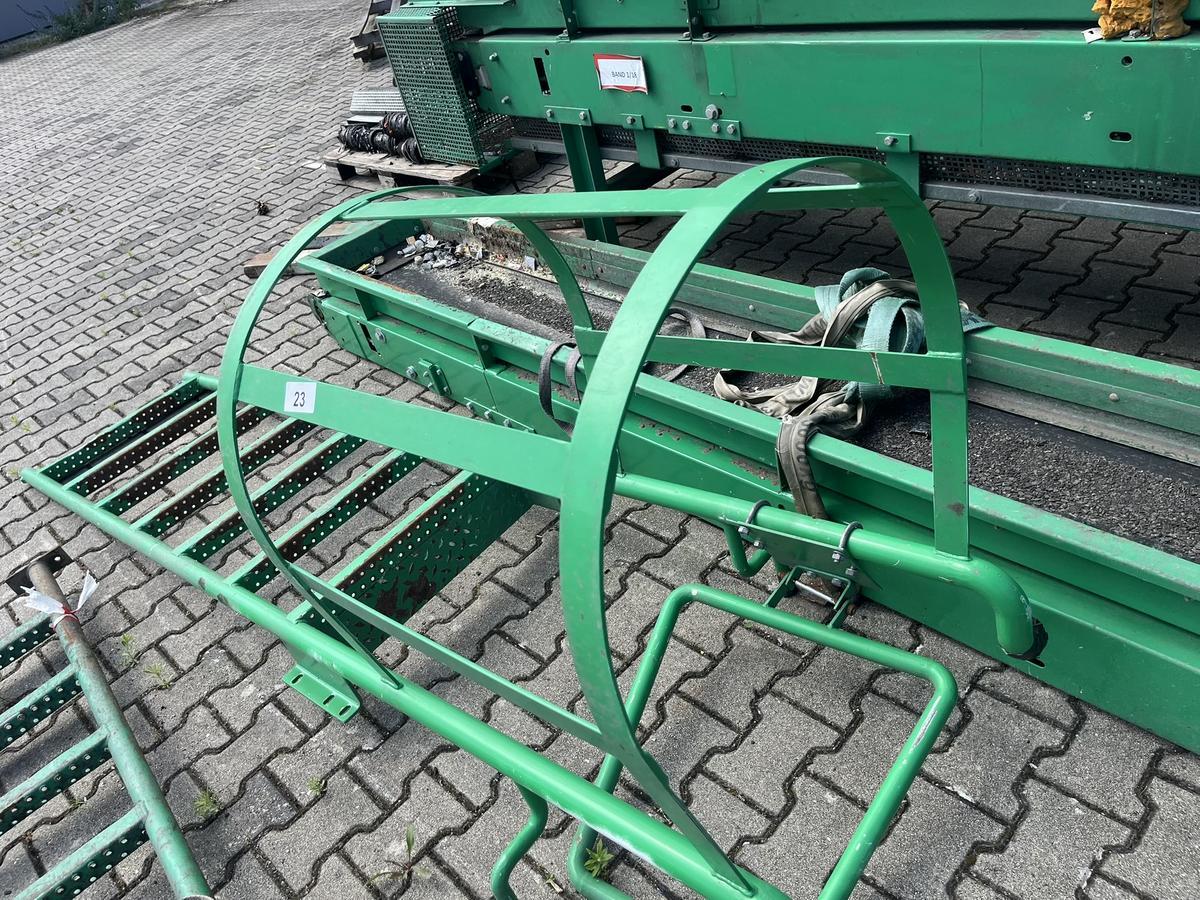 Aufstiegsleiter mit Fallschutz ca. 650 x 2900 mm?d=2026-07-28 22:02:06