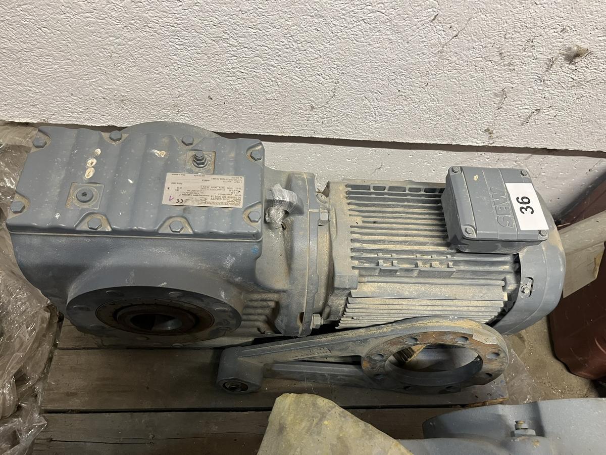Elektromotor Typ SEW?d=2026-07-28 18:38:49