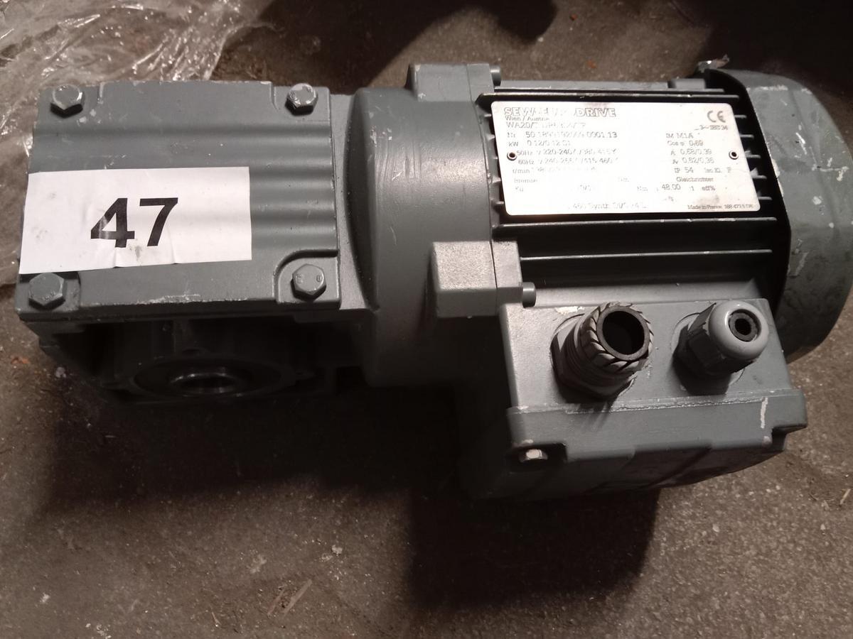 Getriebemotor SEW 0?d=2026-07-28 18:38:06