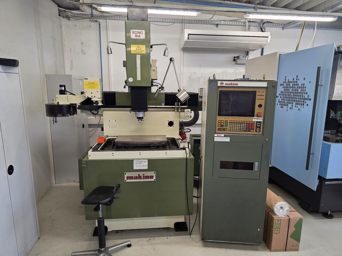 MAKINO EDNC 64 CNC Senkerosionsmaschine?d=2026-07-28 18:38:06