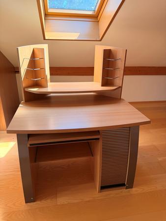 Schreibtisch ca. L 112x90x76 cm T 90 cm