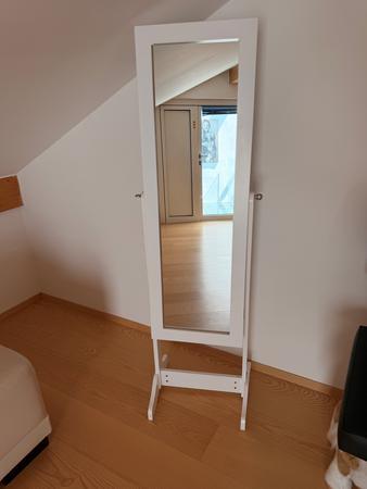 Spiegel mit Innenseite f�r Schmuck H 150 cm B 37 cm