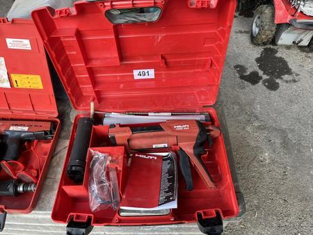 HILTI DX 330 Handpresse im Koffer mit Zubeh�r