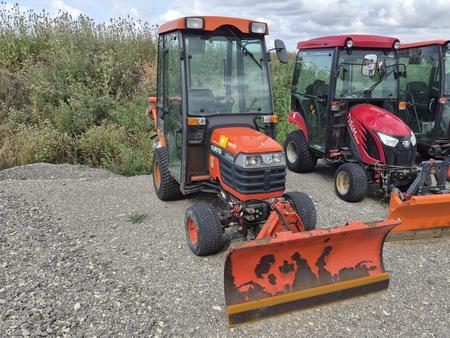 Kubota BX2200 | Ser.Nr. 00981 | + Schneeschild + Streuger�t