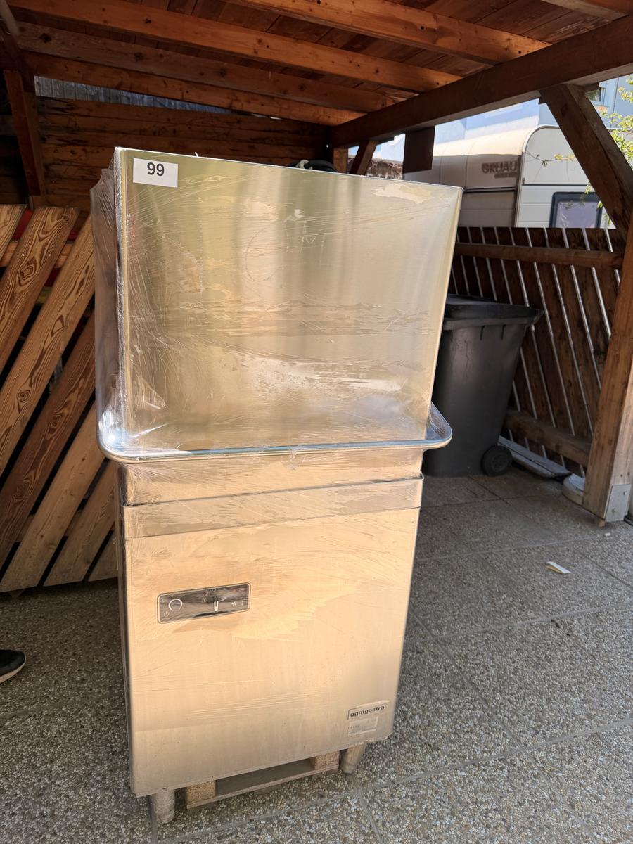 Haubengeschirrsp&uuml;ler in Edelstahl, Typ GGM Gastro, Ma&szlig;e: ca. 75 x 90 x 150 cm, Typ DS 430 E, voll einsatzf&auml;hig