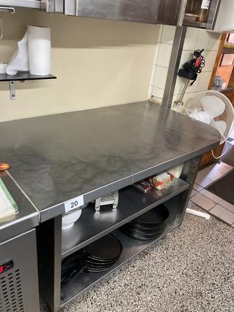 Edelstahl Arbeitsmodul, abgerundet, Ma�e: ca. 125 x 70 x 85 cm,  Fachebenen