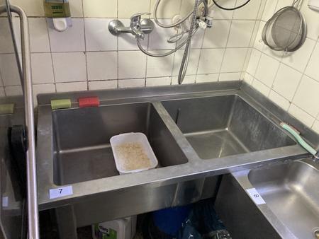 Edelstahl Sp�ltisch, Ma�e: ca. 120 x 65 x 85 cm, Beckengr��e 50 x 50 cm, ohne Armatur