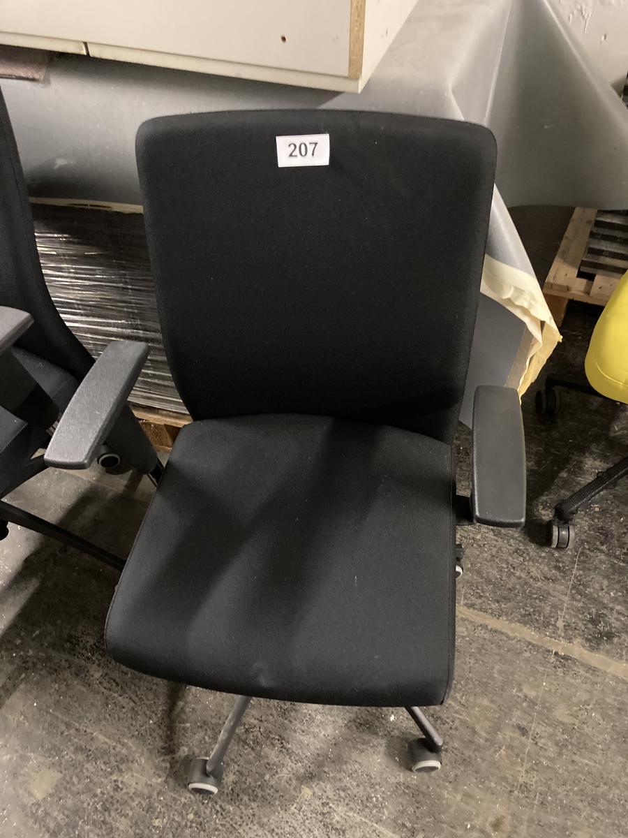 B&uuml;rodrehstuhl Svoboda - schwarz?d=2026-07-28 18:38:16