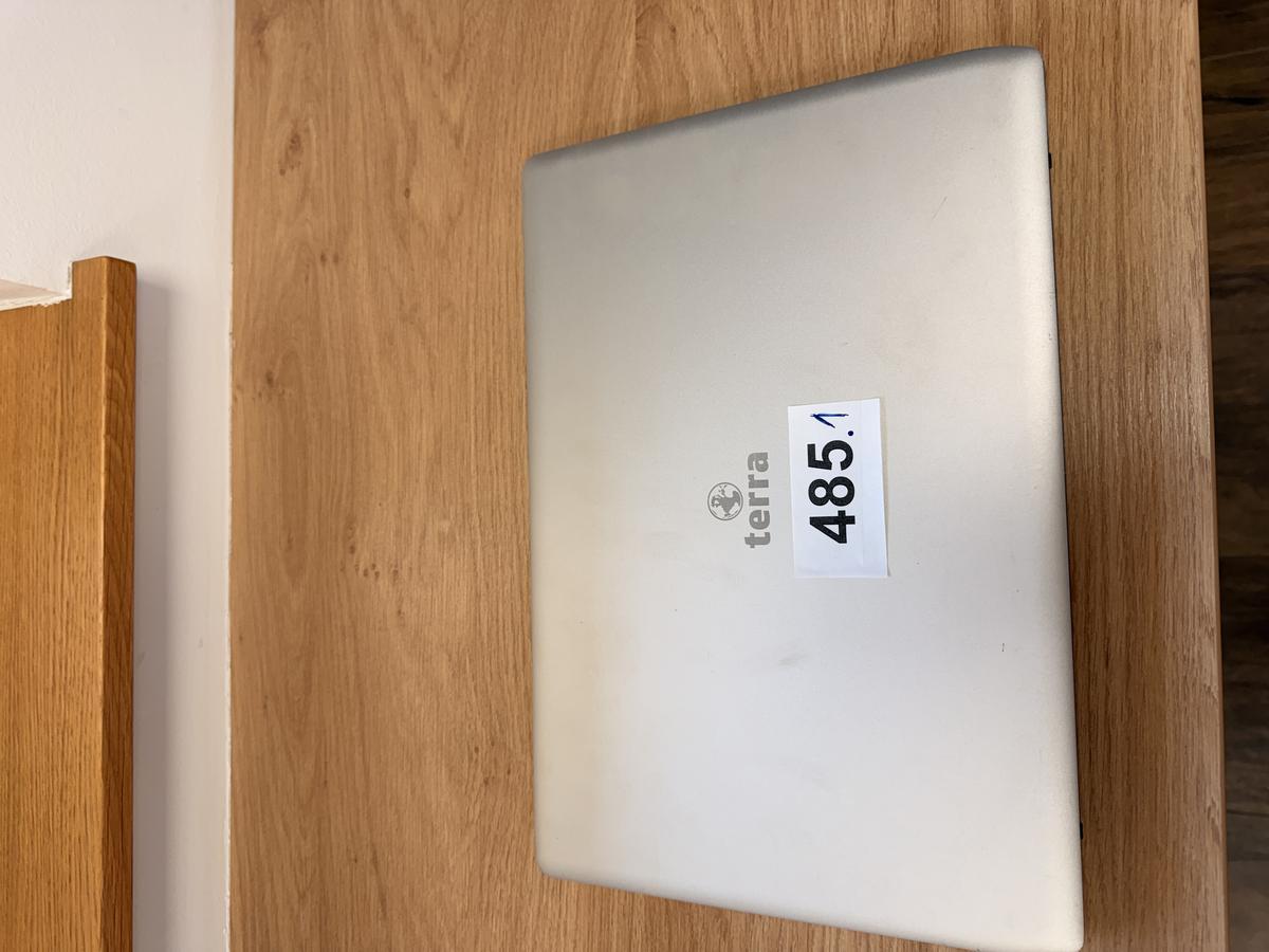 Laptop TERRA?d=2026-07-28 18:39:13
