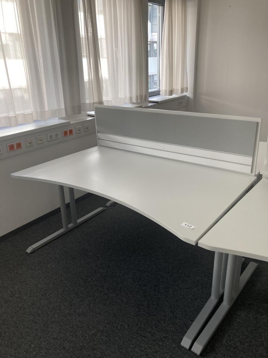 Schreibtisch ohne R&uuml;ckwand, geschwungen, Ma&szlig;e: ca. 160 x 85 x 100 cm?d=2026-07-28 20:53:15