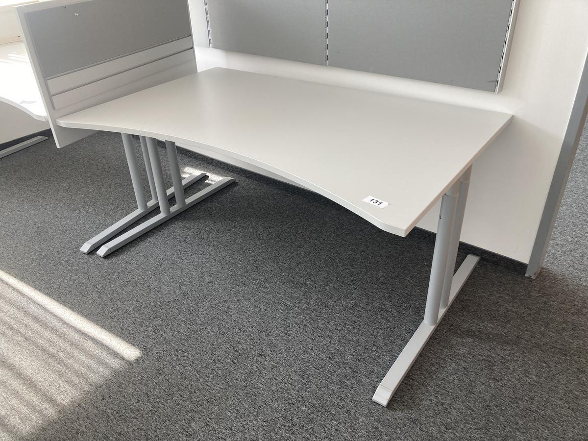 Schreibtisch ohne R&uuml;ckwand, geschwungen, Ma&szlig;e: ca. 160 x 85 x 100 cm?d=2026-07-28 22:56:08