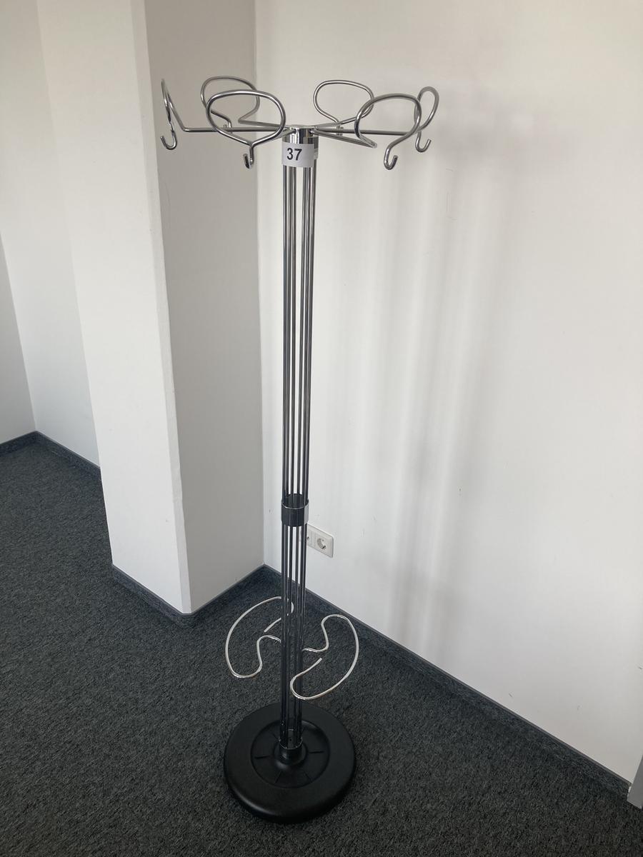 Kleiderst&auml;nder?d=2026-07-28 20:53:17