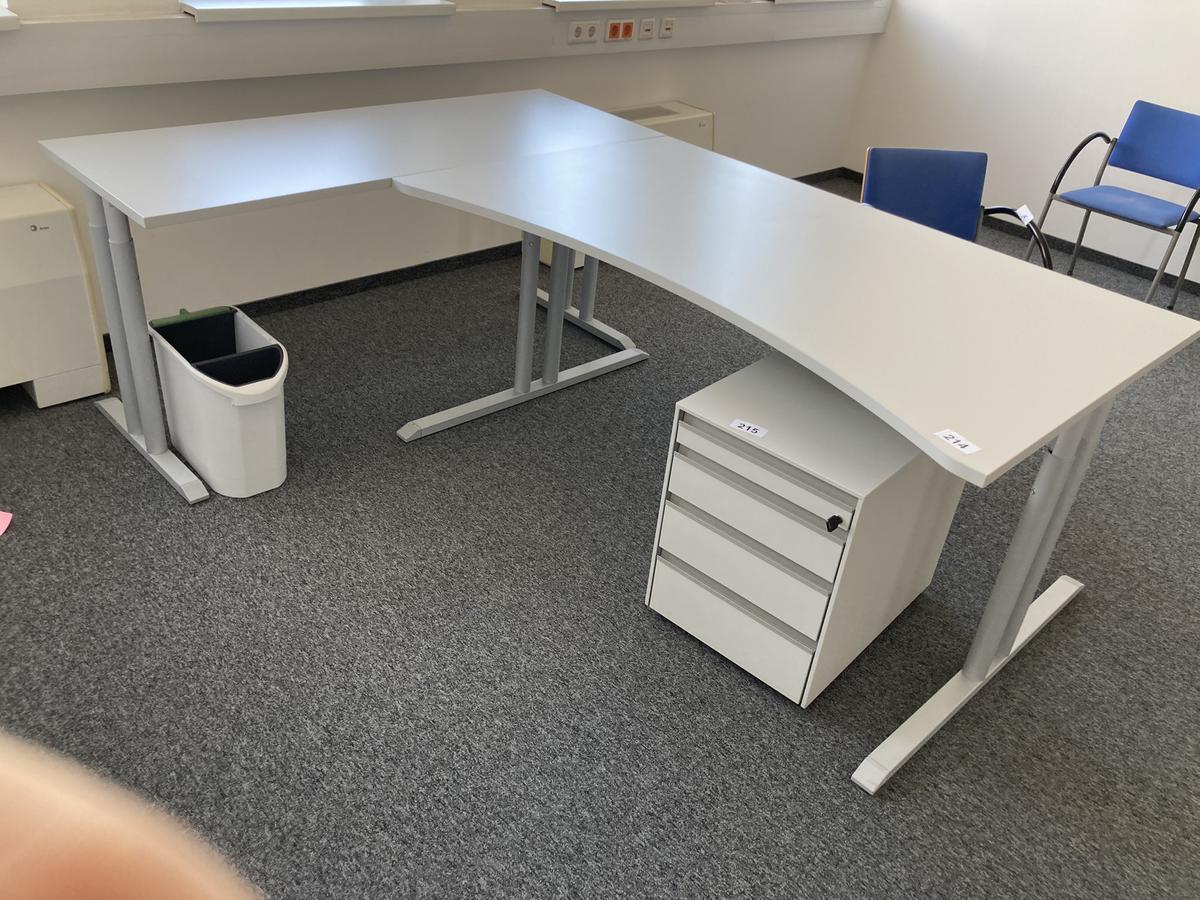 Schreibtisch ohne R&uuml;ckwand, geschwungen, Ma&szlig;e: ca. 160 x 85 x 100 cm + Beistelltisch?d=2026-07-28 22:56:25