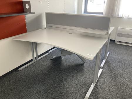Schreibtisch mit R�ckwand, geschwungen, Ma�e: ca. 160 x 85 x 100 cm