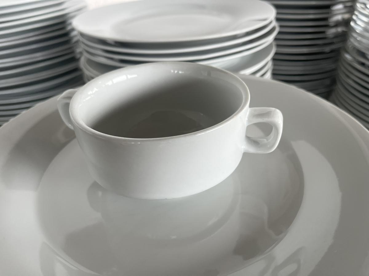 ca.40 Stk.Suppenschalen?d=2026-07-28 18:38:40