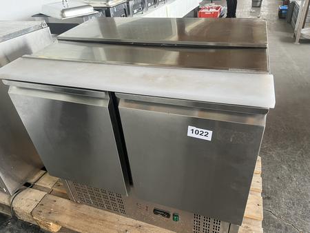 Gastro Saladette, Typ SH900 + 2/+8 ,Ma�e ca. 90 x 71 x 88 cm