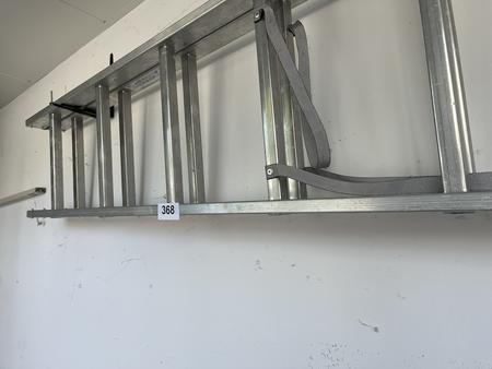 Alustehleiter Hymer 7 stufig kaum gebraucht