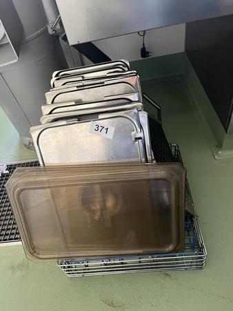 ca. 15 St�ck GN Deckel mit einer Abtropfbox